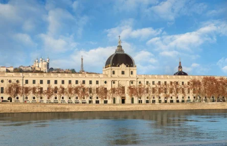 Lyon